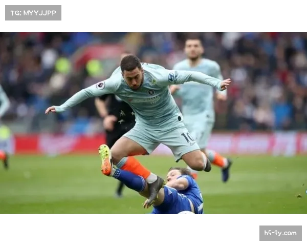 英超考虑引入“橙牌”制度，对战术犯规进行临时罚下处罚的讨论。